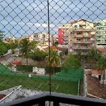 Apartamento Charmoso Em Frente A Praia Em Cabo Frio