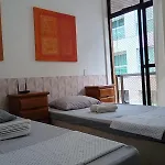 Apartamento Charmoso Em Frente A Praia Em Cabo Frio