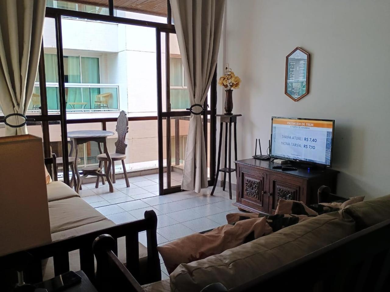 Apartment Charmoso Em Frente A Em *
