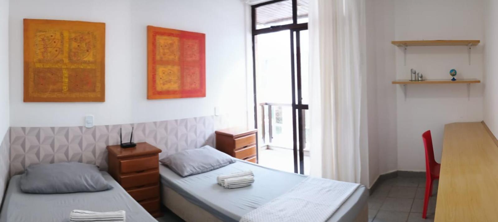 Apartamento Charmoso Em Frente A Em