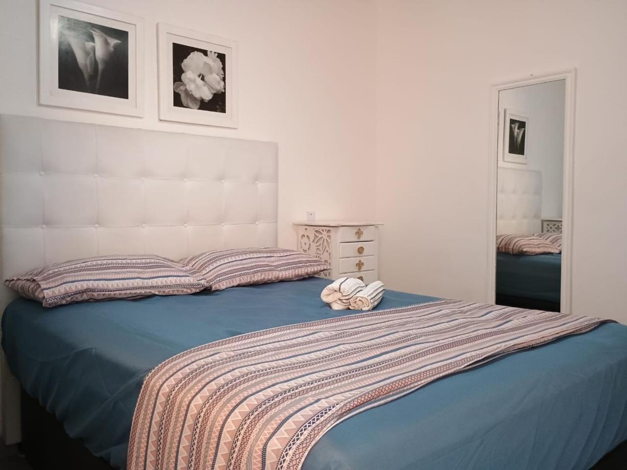 Apartamento Charmoso Em Frente A Em